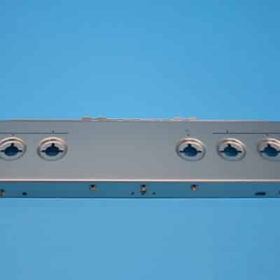 Sütő gombok mögötti előlap